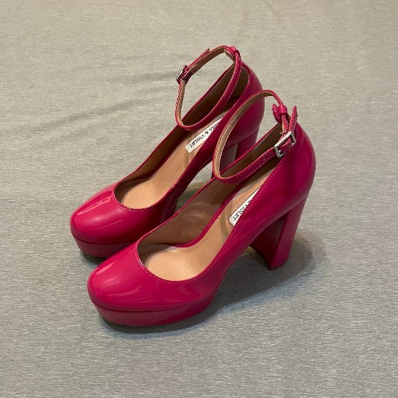 CHELSEA & VIOLET Pink Patente Platform. Ankle Strap. Size 8 - Picture 3 of 9